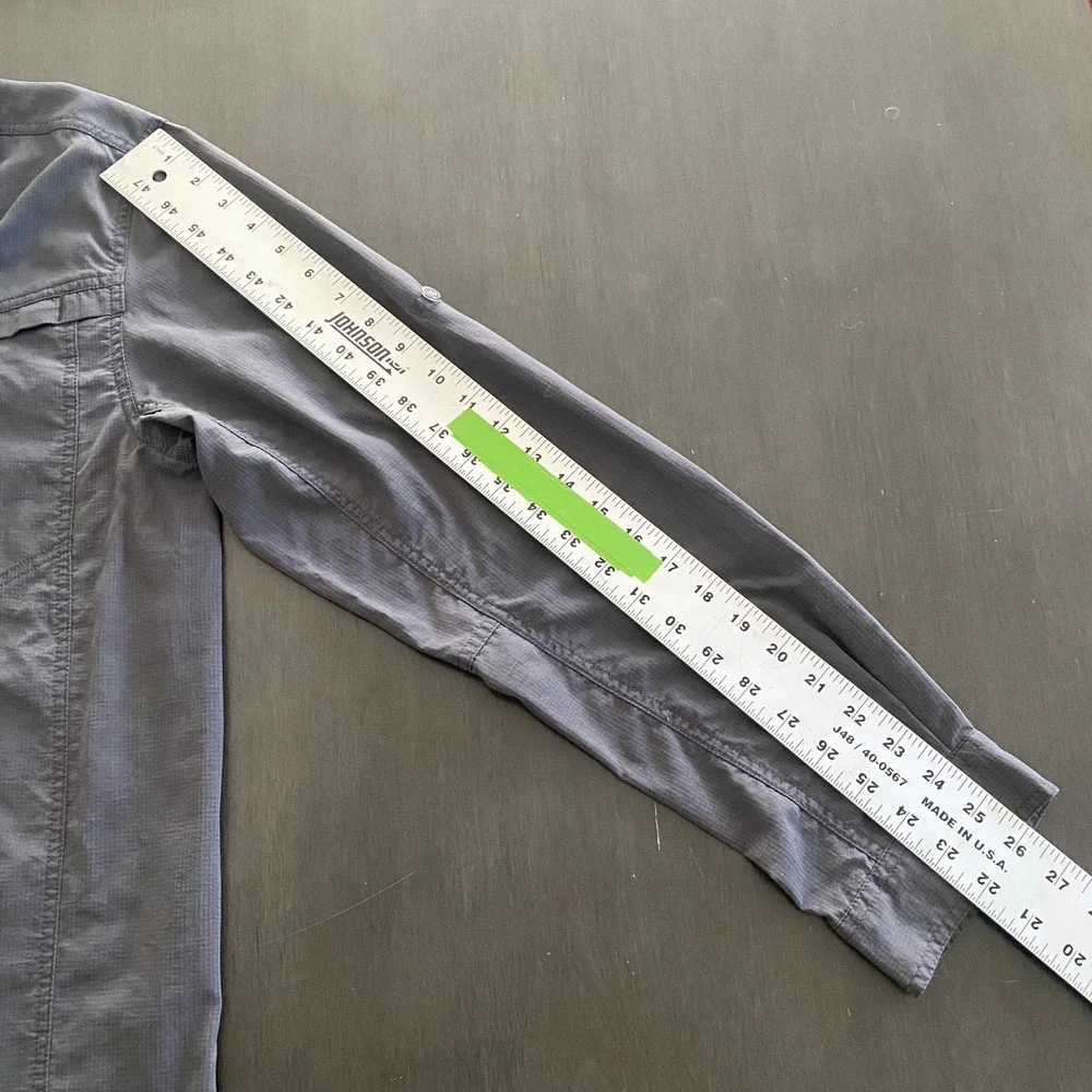 The North Face A5 Series Mens Medium Gray Nylon Ripstop Hiking Shirt AH5N